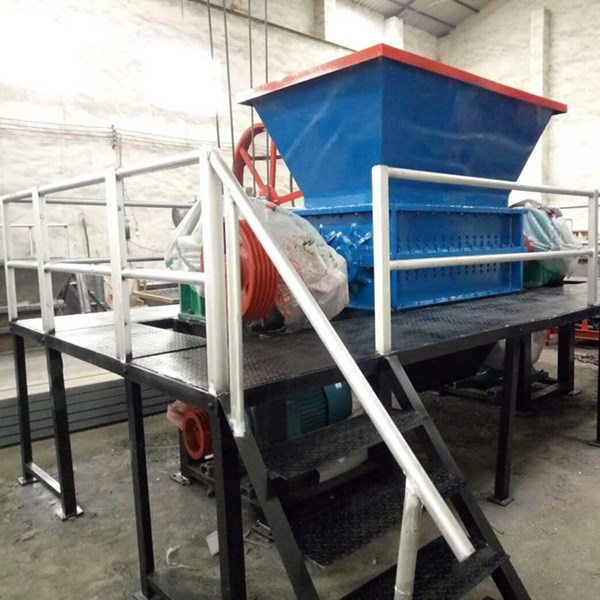 廢舊布料撕碎機