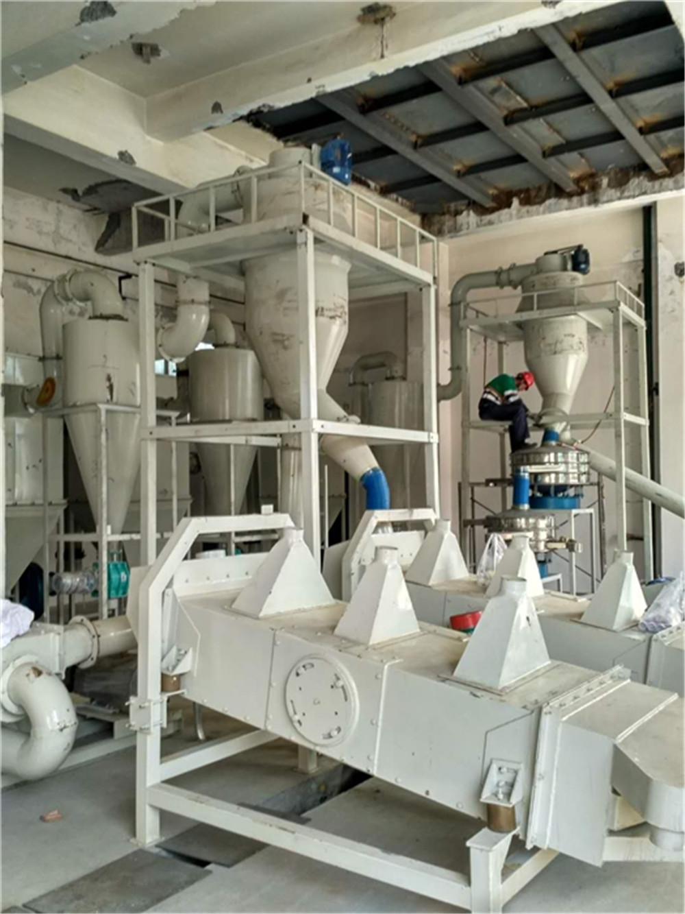 軟包電池處理回收設備 (3).jpg 軟包電池處理回收設備 (3).jpg