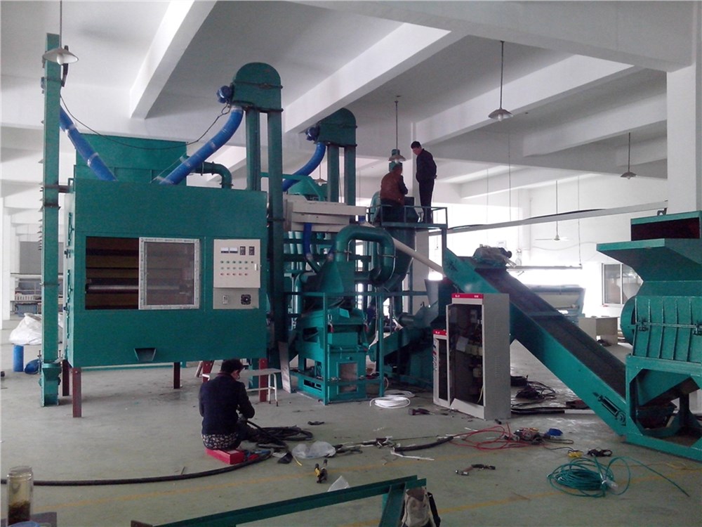 靜電分選機(jī).jpg 靜電分選機(jī).jpg