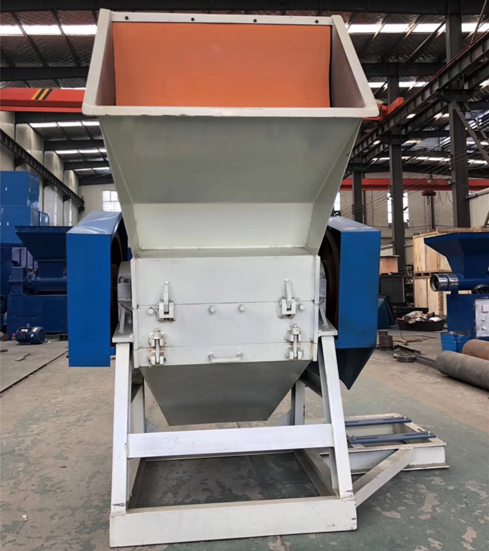 鋁塑破碎機.jpg 鋁塑破碎機.jpg