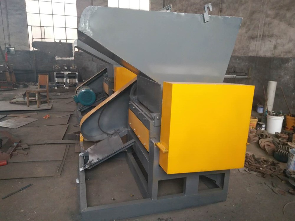 塑料粉碎機(jī).jpg 塑料粉碎機(jī).jpg